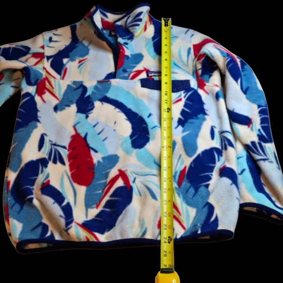 Patagonia Synchilla Fleece in Red, Blue, and Cream - Picture 6 of 11